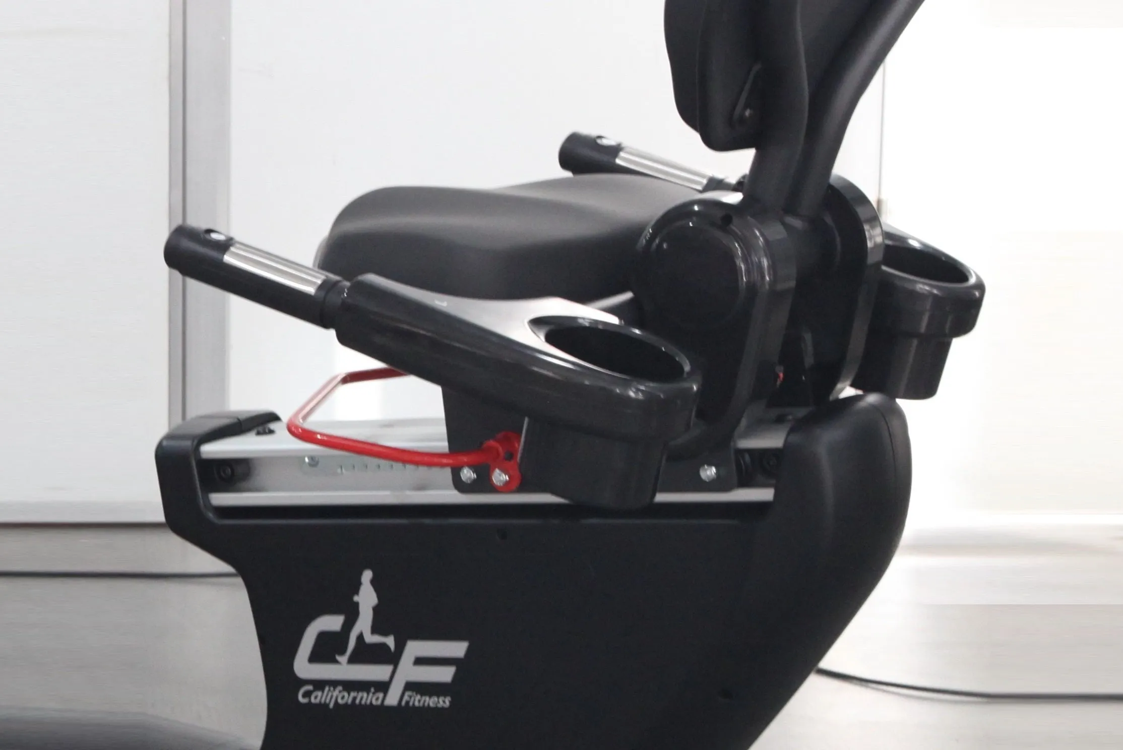 California Fitness R8 Recumbent Exercise Bike (🎉NEW YEAR'S SALE)