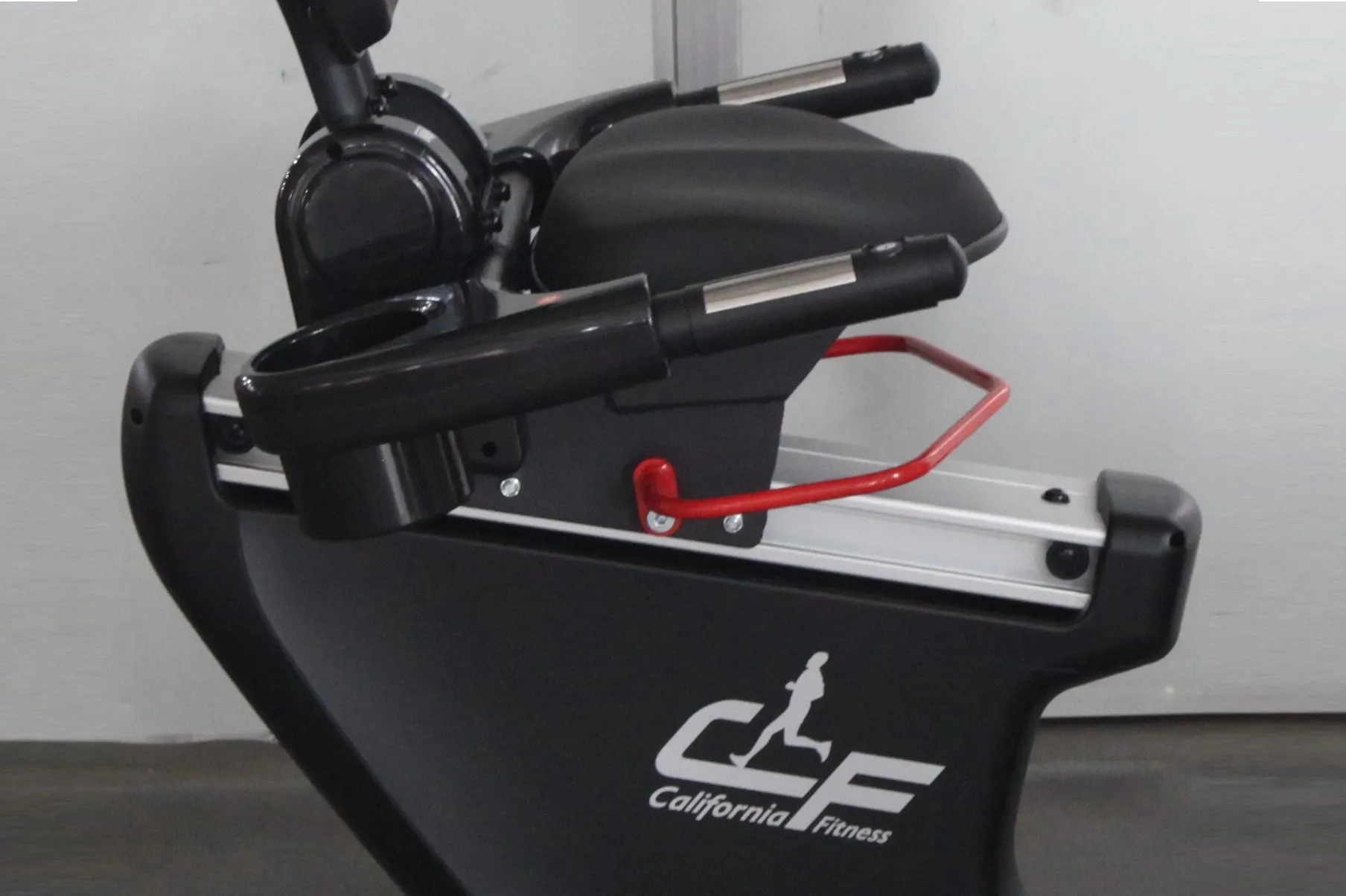 California Fitness R8 Recumbent Exercise Bike (🎉NEW YEAR'S SALE)