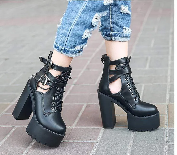 Destruction Boots