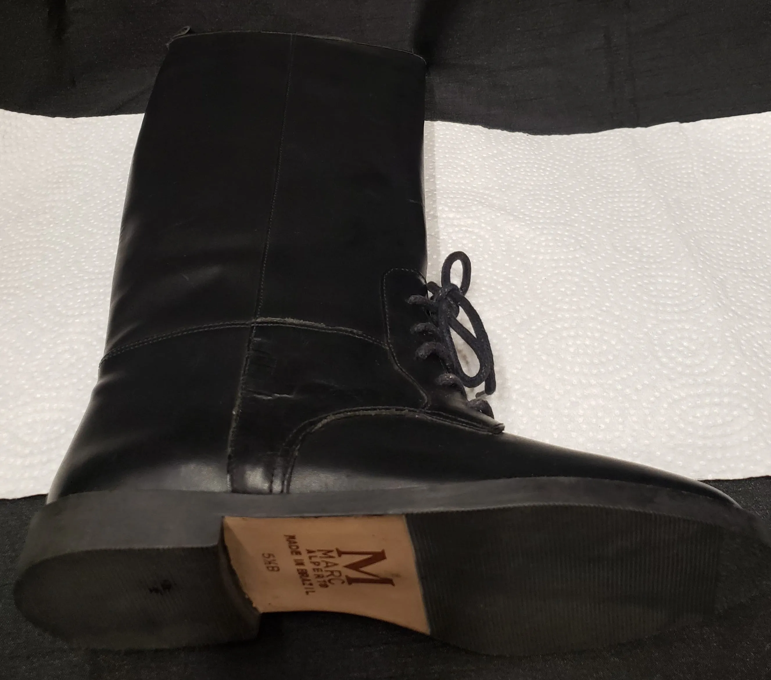 Rider -- Women's Leather Rider Boot -- Black
